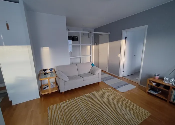 Viihtyisa Kaksio Ydinkeskustassa Λαπεενράντα